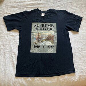 SUPREME D’Hiver Tee - Navy FW19/20